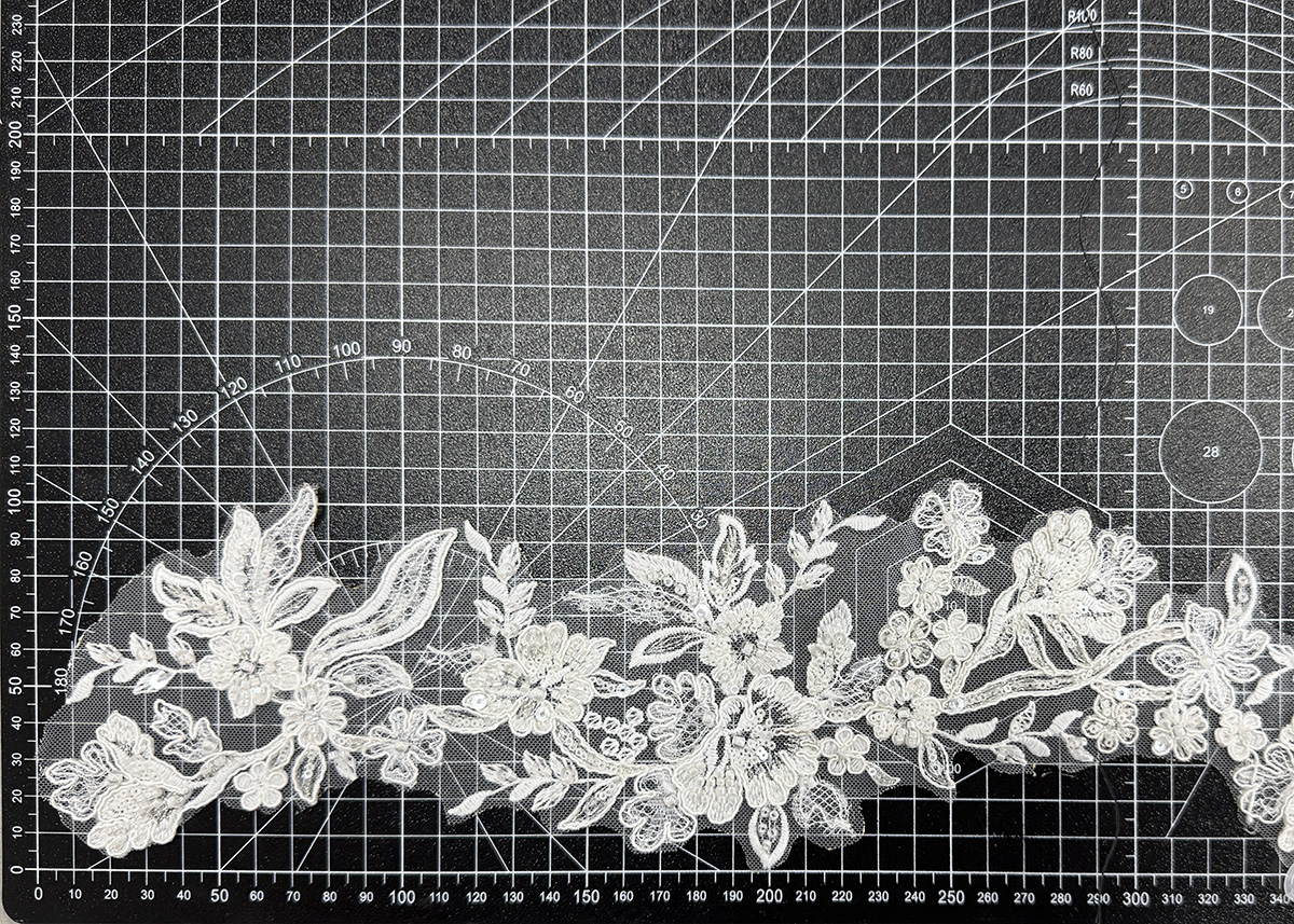 Yanzi lace bead trim (YZM114)