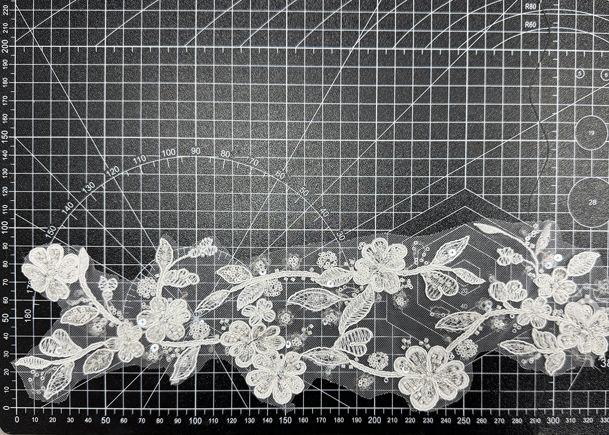 Yanzi lace bead trim (YZM115)