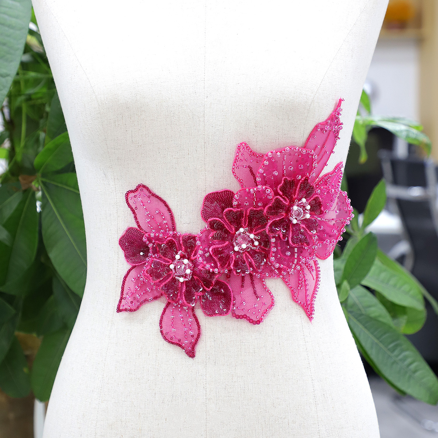 Yanzi Handmade 3d Flower Sequin Beads Applique for Dress Clothing Accessories (YZDH142）