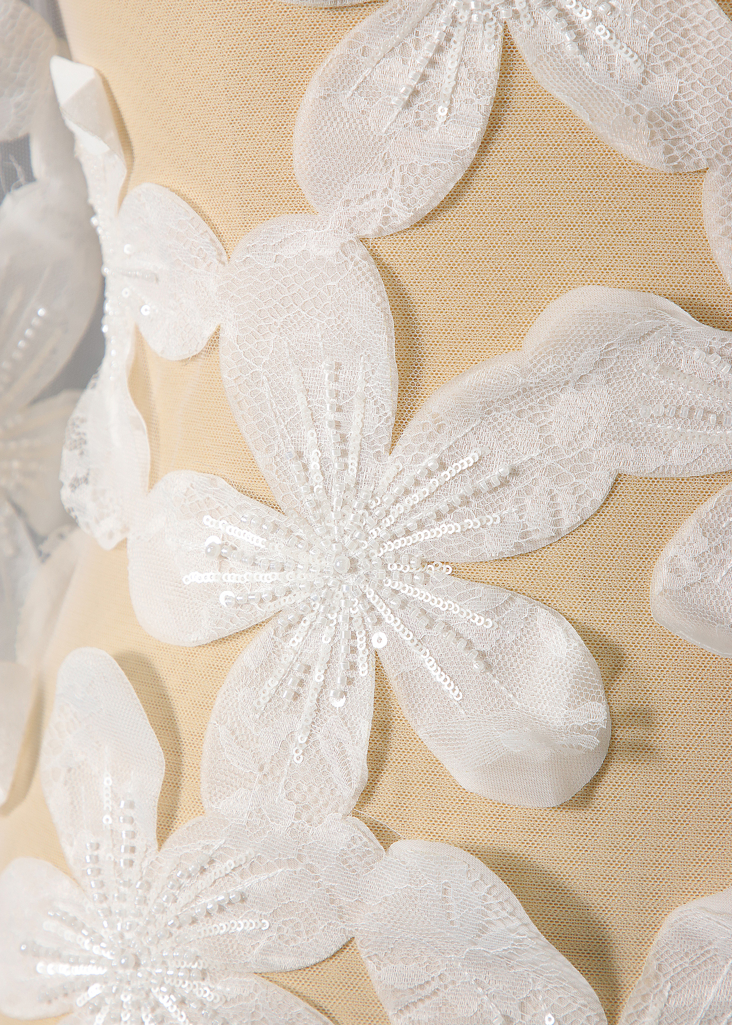 Yanzi floral beaded sequin embroidered lace (YZZX941)