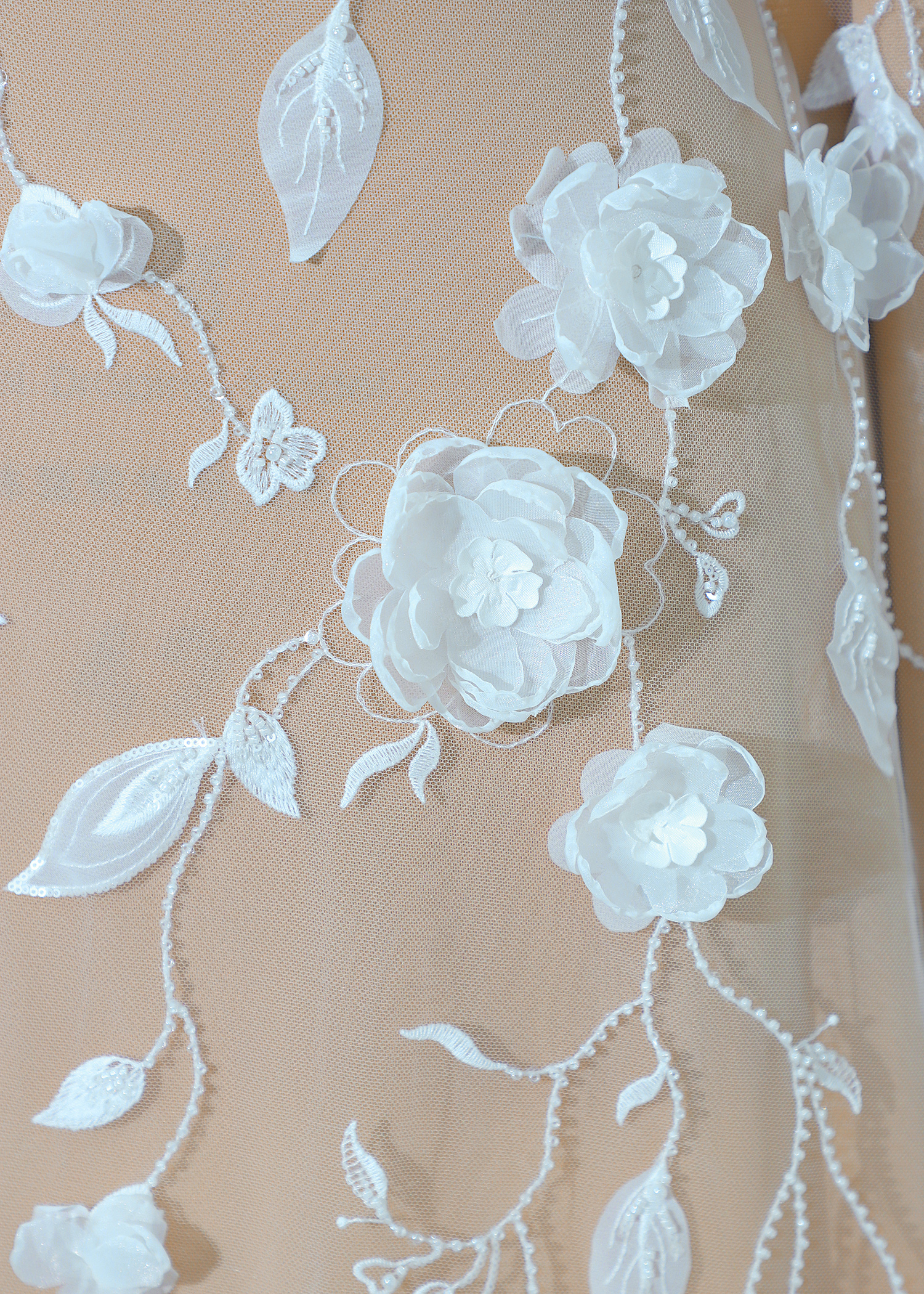 Yanzi 3D floral embroidered lace with beaded sequin  (YZ3DX017）