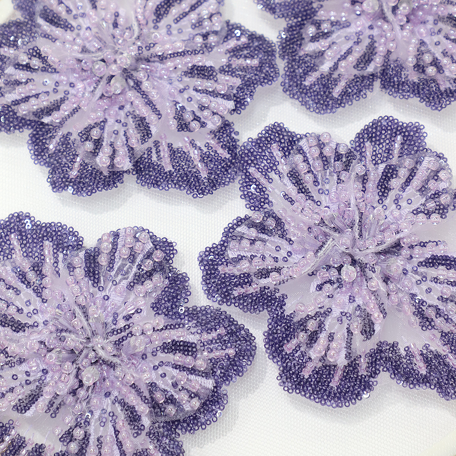 Yanzi Handmade 3d Flower Sequin Beads Applique for Dress Clothing Accessories (YZDH131）