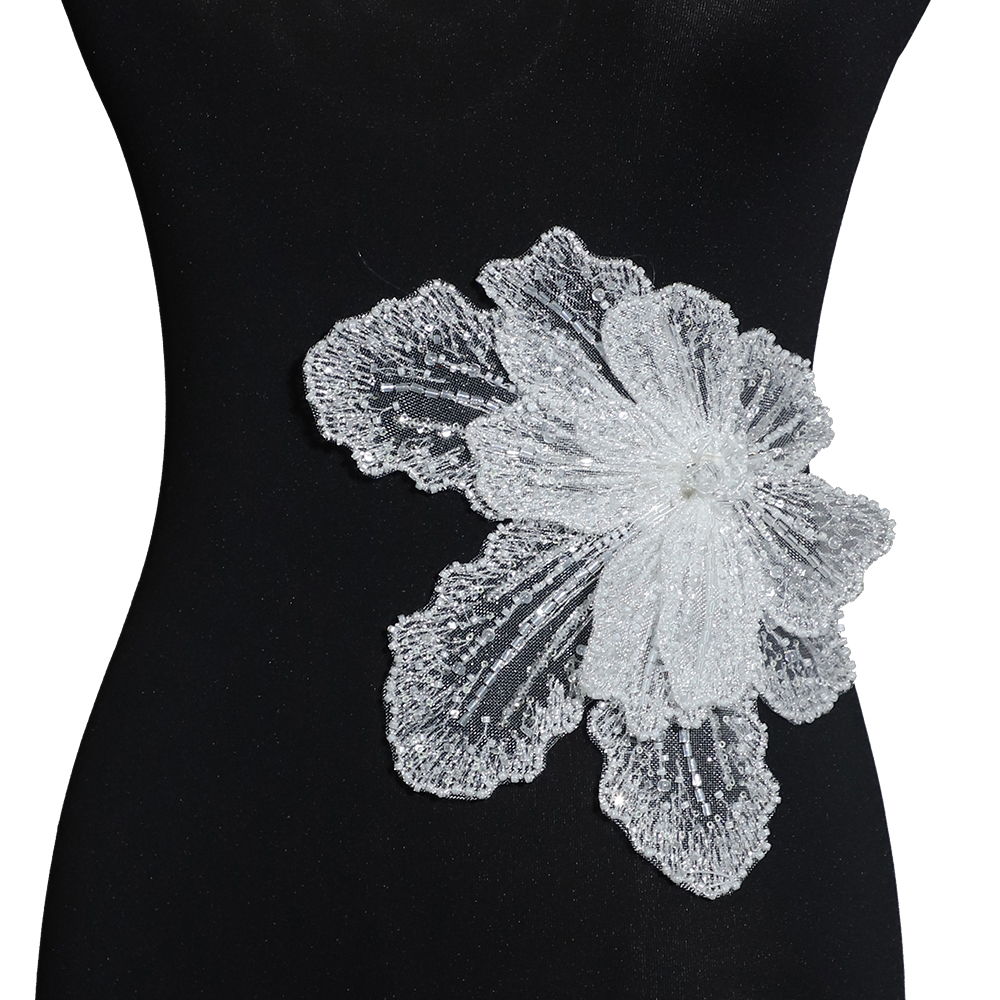 Yanzi Handmade 3d Flower Applique with Sequin Beads for Dress Clothing Accessories (YZDH025）