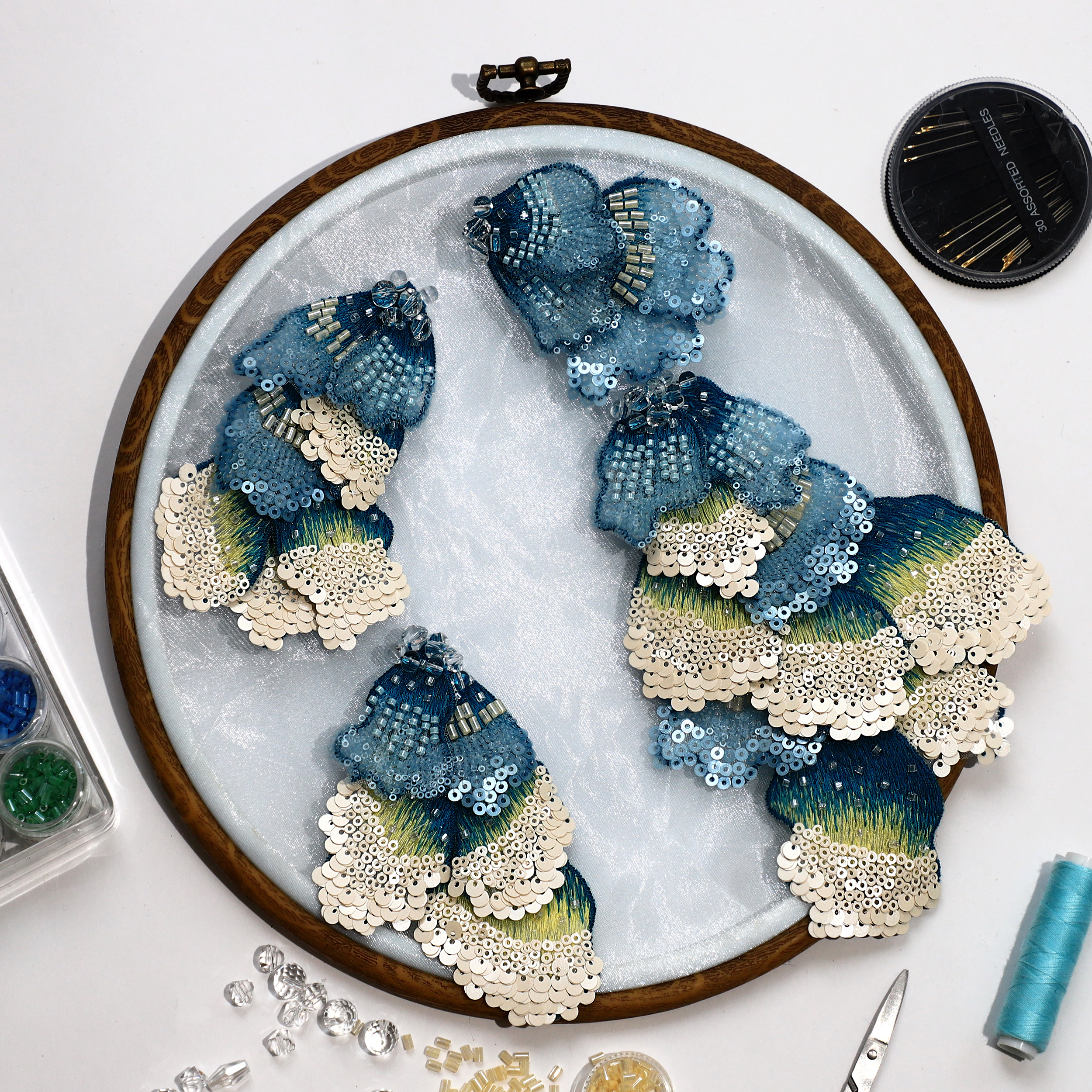 Yanzi Handmade 3d Flower Sequin Beads Applique(YZDH058)
