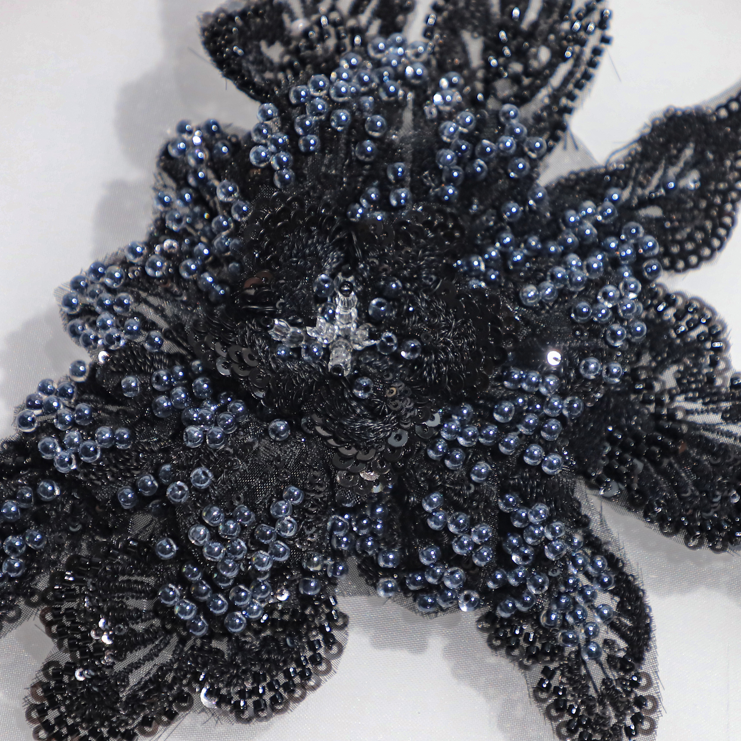 Yanzi Handmade 3d Flower Sequin Beads Applique for Dress Clothing Accessories (YZLQ004-2）