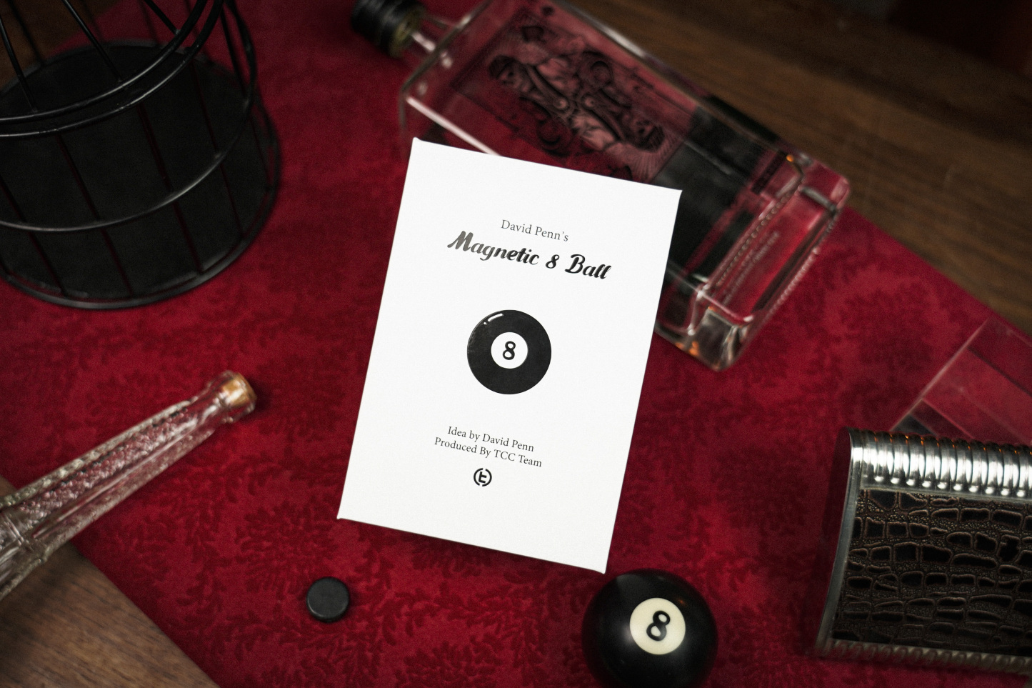 Magnetic 8 Ball by David Penn & TCC Magic