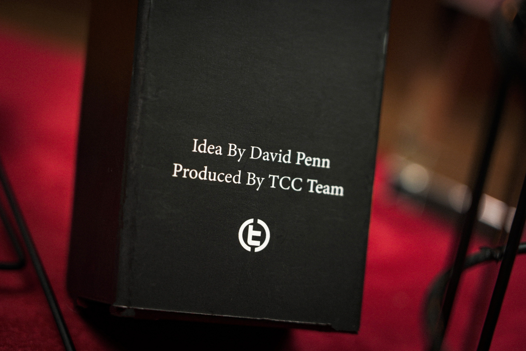 The Inversion Holder by David Penn & TCC Magic