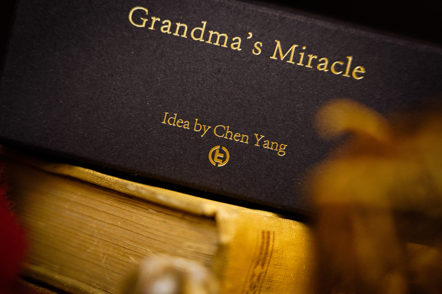 Grandma's Miracle by TCC Magic & Chen Yang