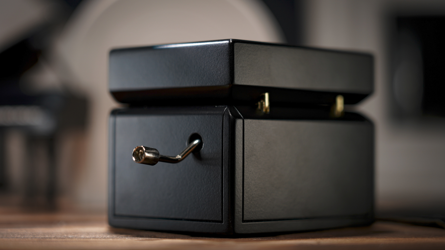 The Music Box by Colin Underwood & TCC Magic