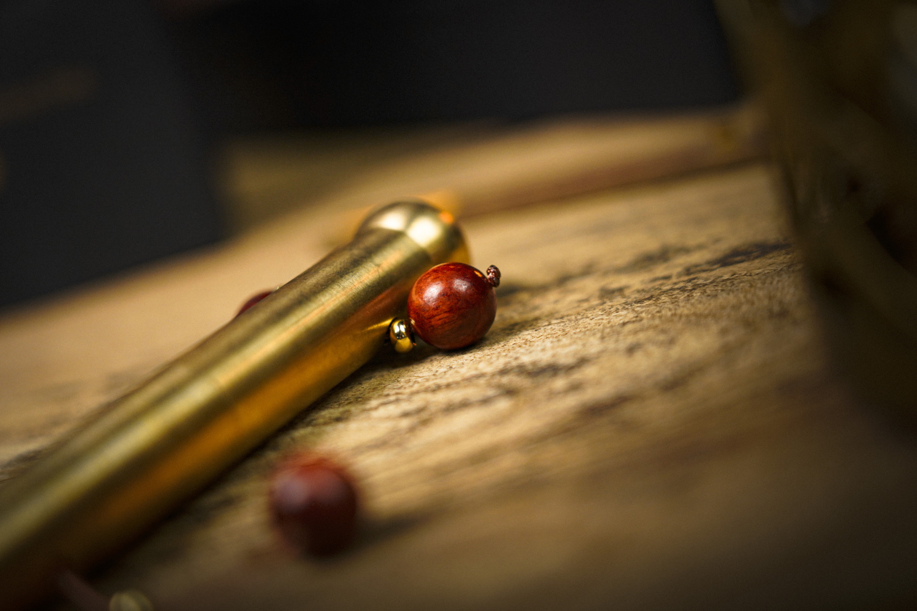 The Mystery Stick by TCC Magic & Jimmy Fan