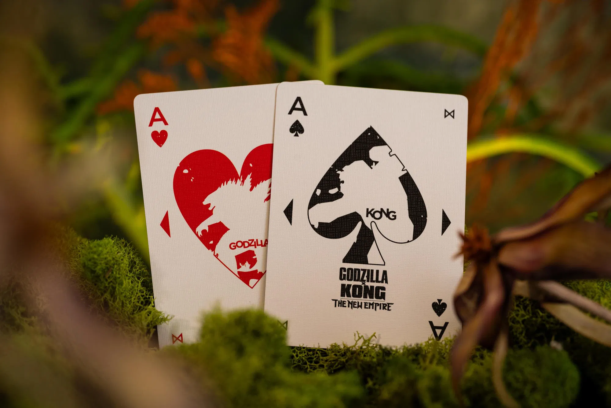 GODZILLA x KONG PLAYING CARDS