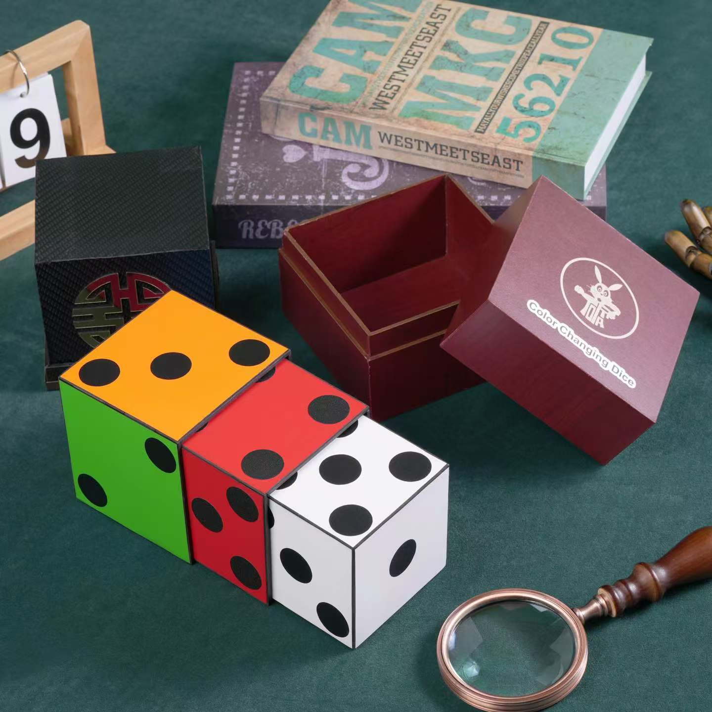 Color Changing Dice by tora magic