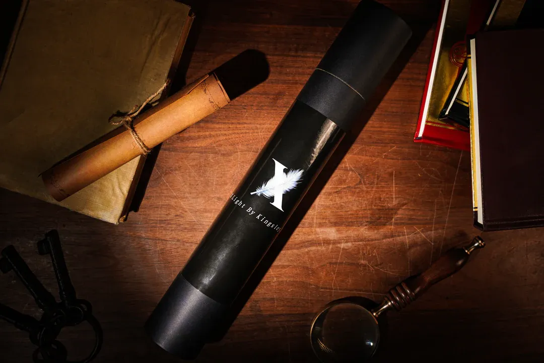 Catch The X Light By Kingsley Xu