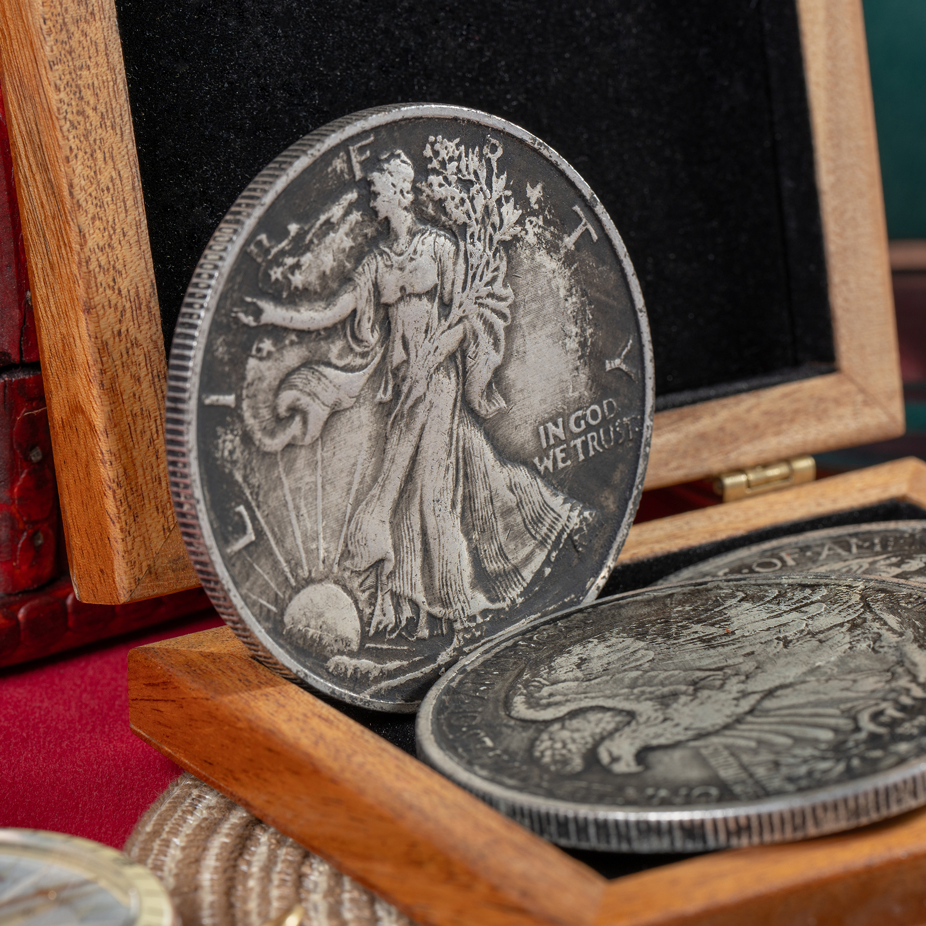 Jumbo Walking Liberty By N2G