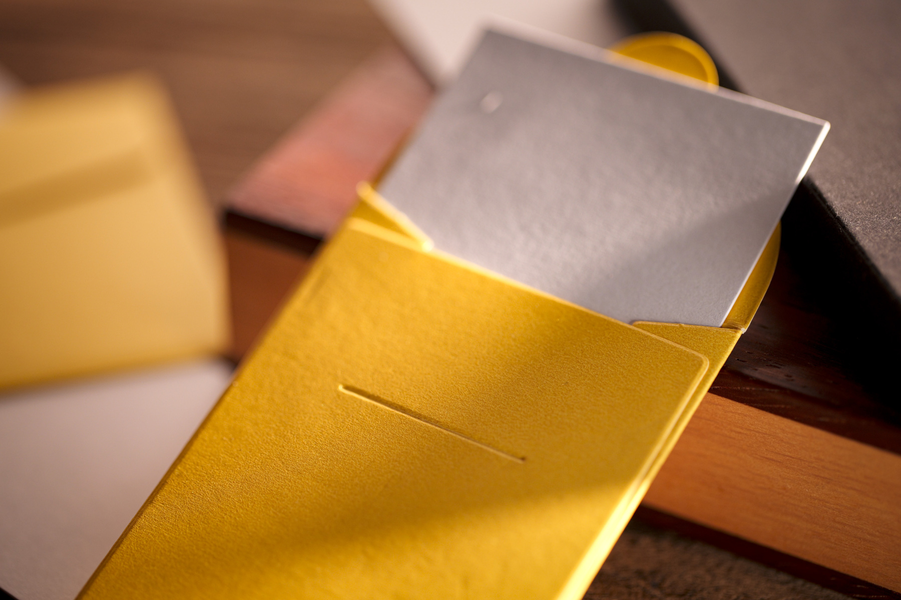 Roentgen Envelope by Chen Yang & TCC Magic