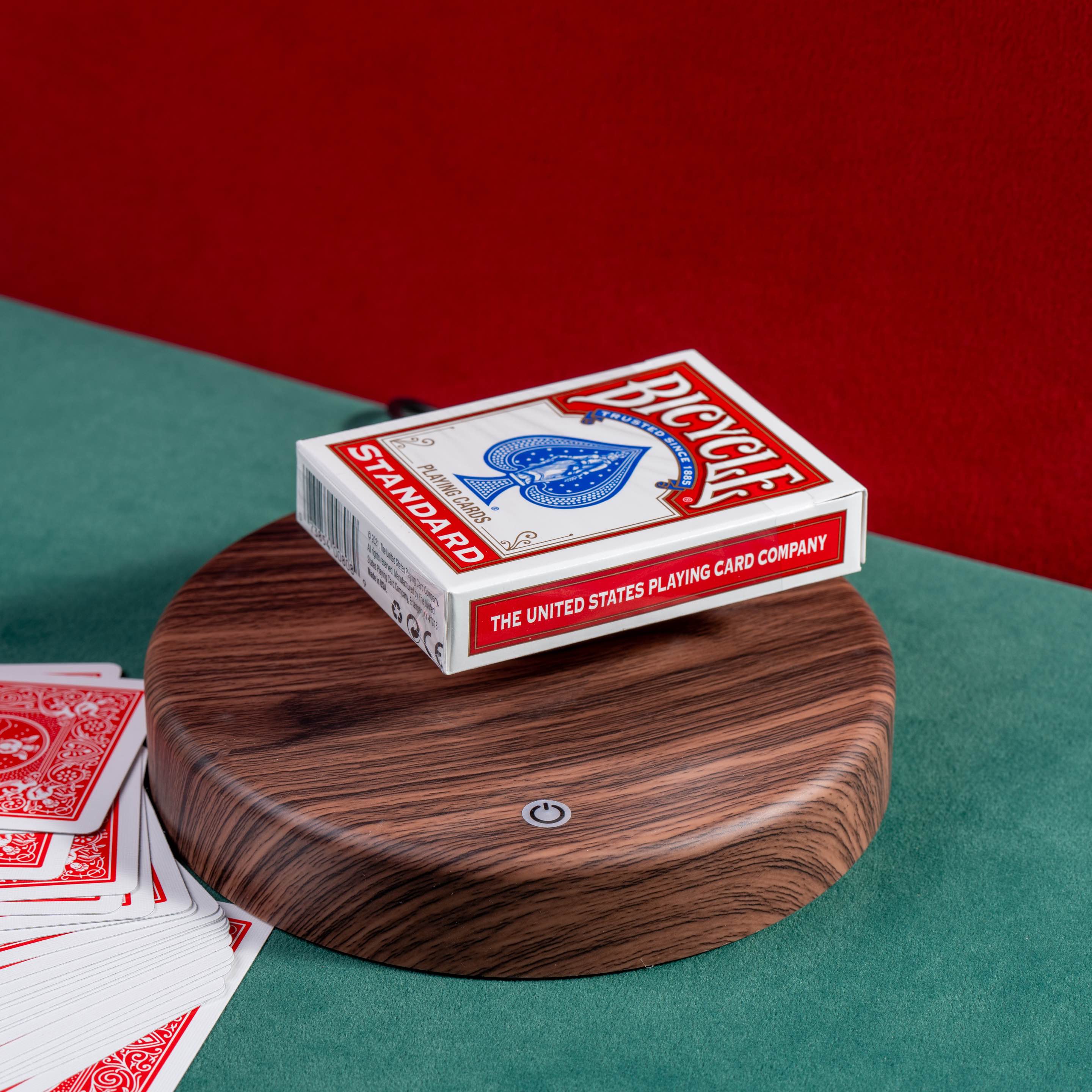 Levitating Light Bulb 