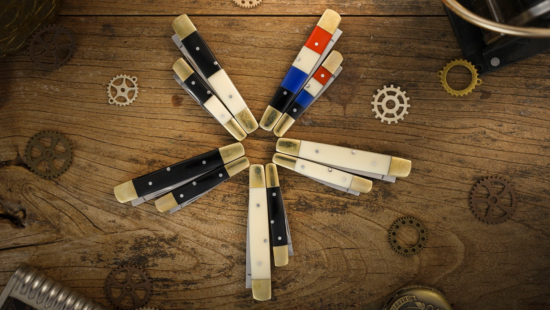  Chroma Color-Changing Knives Set (Large Size) by TCC Magic