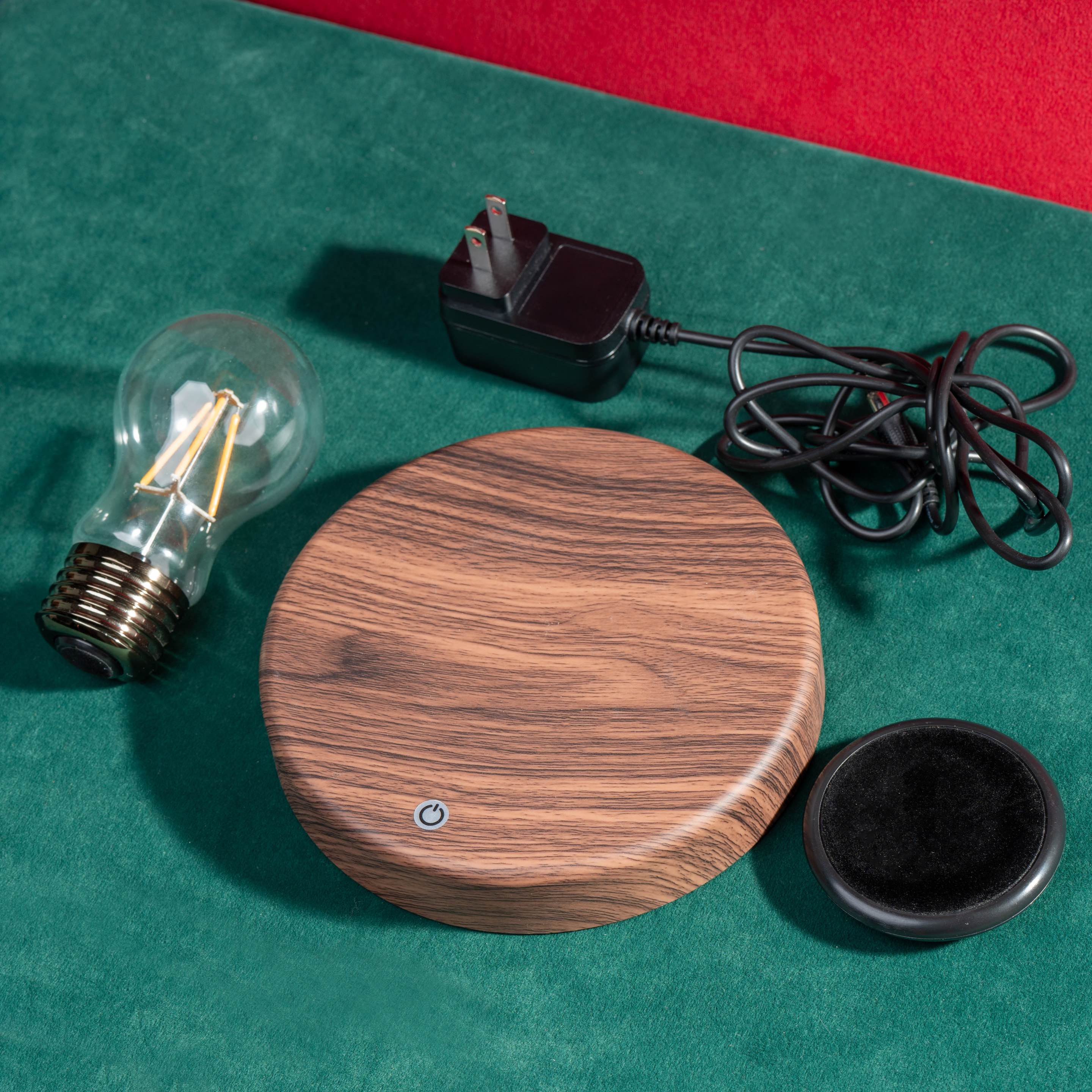 Levitating Light Bulb 