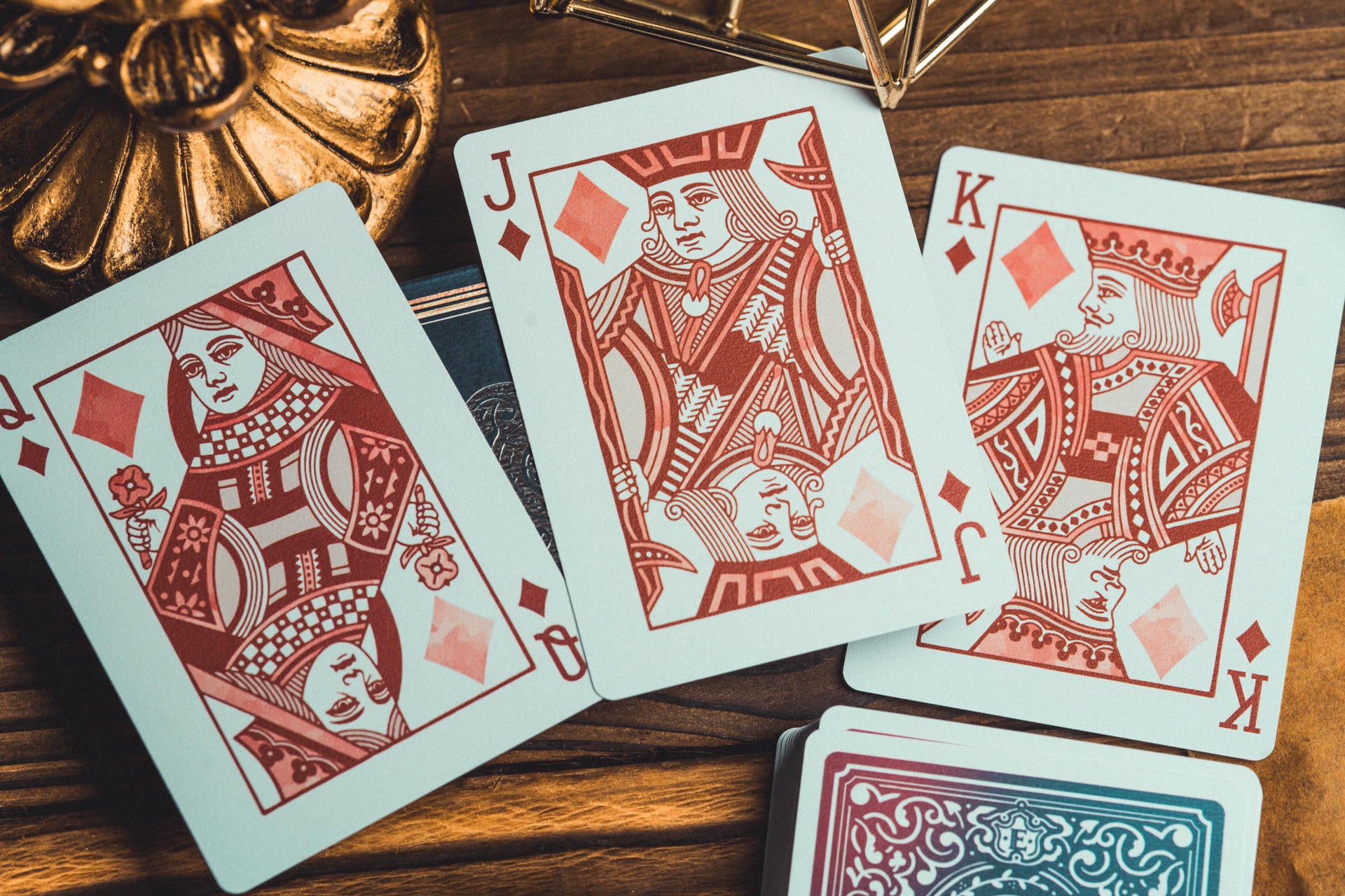 Feather Deck by Eric Chien