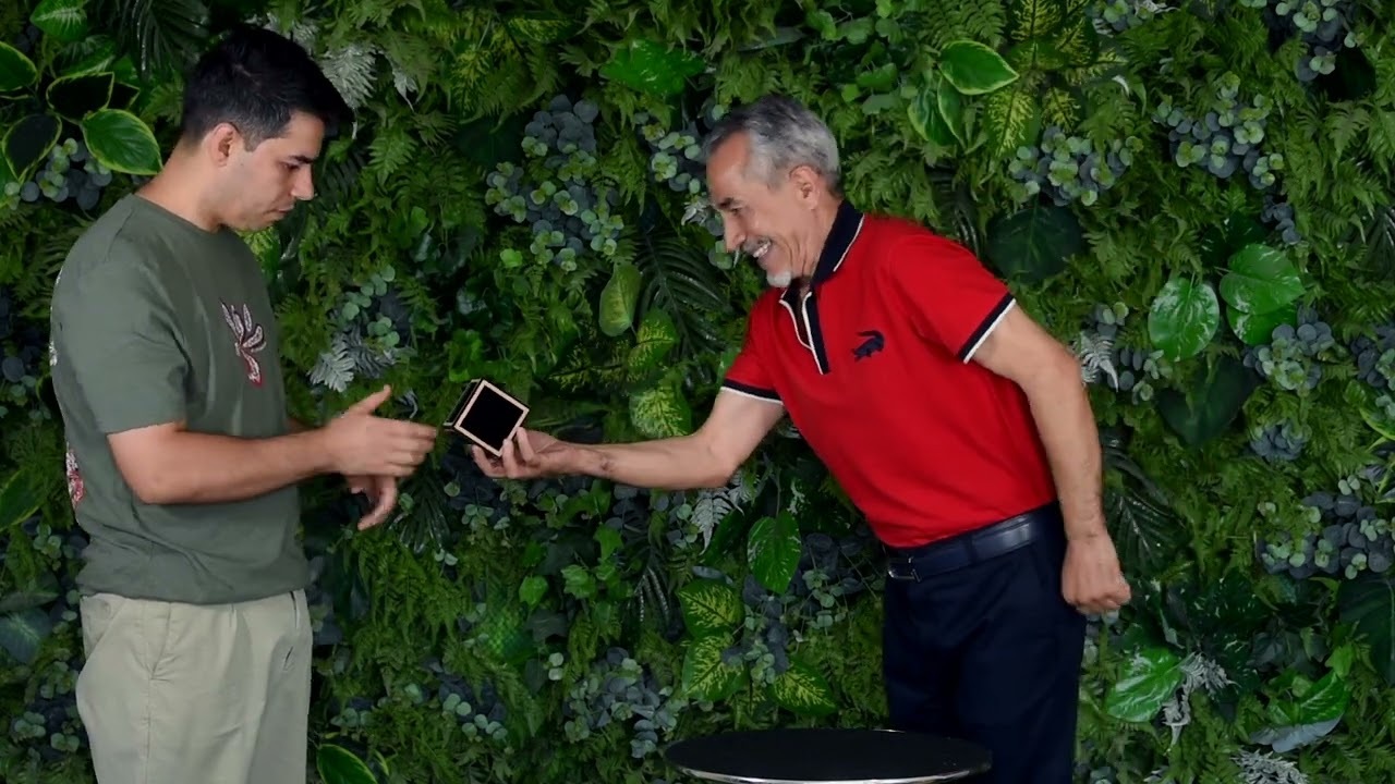 Special Gift by Tora Magic