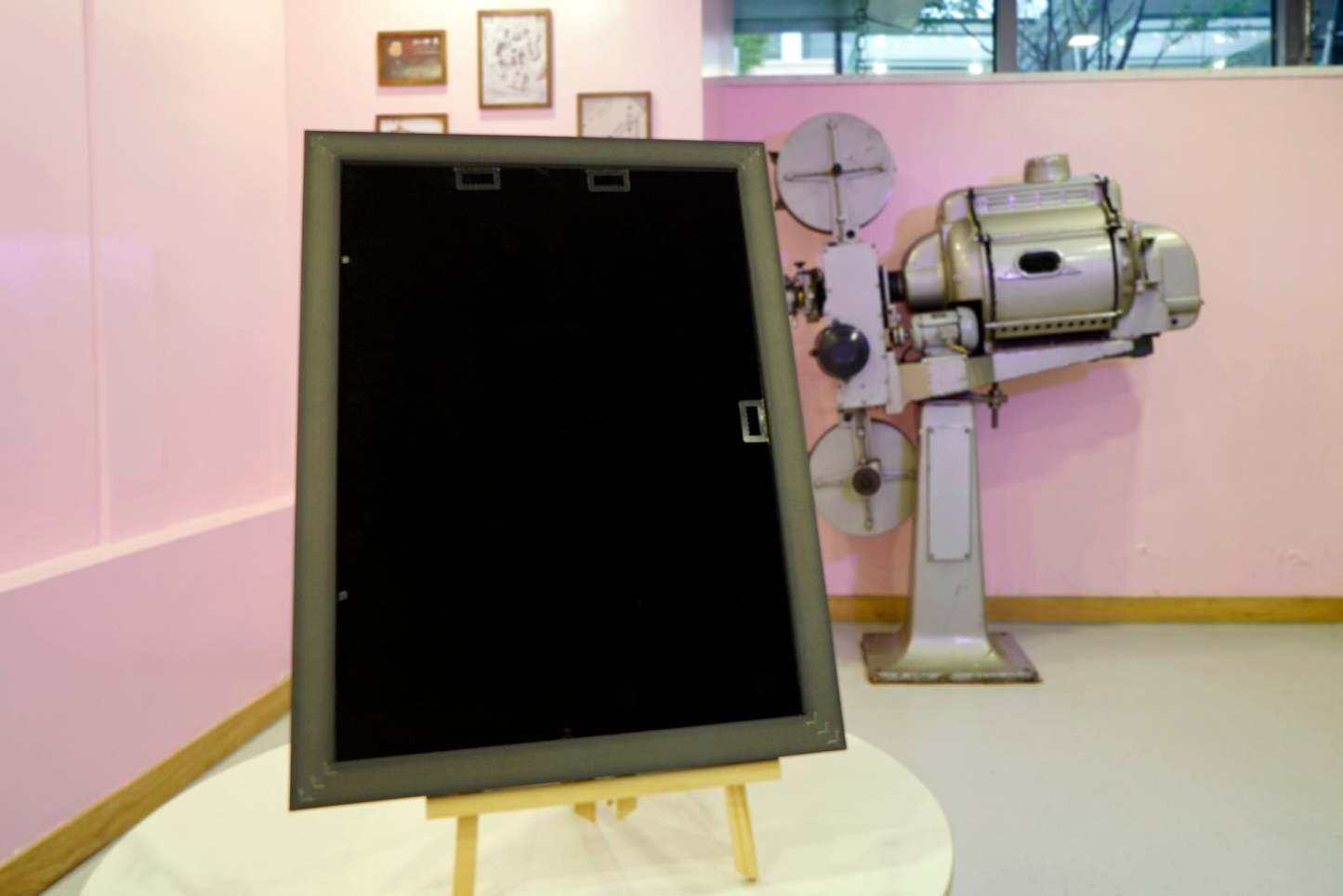 Father Christmas by Wang Zhe