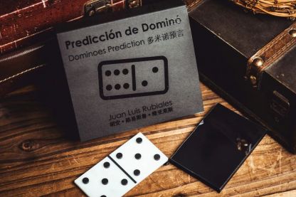 Dominoes Prediction by Juan Luis Rubiales