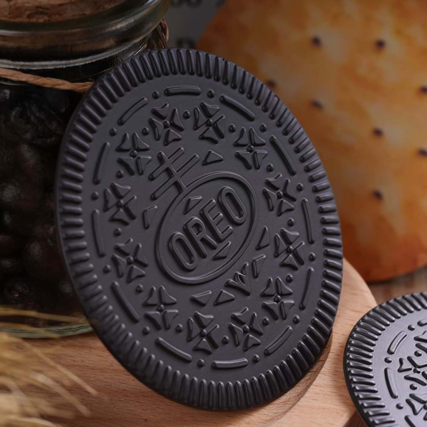 Super Jumbo Oreo by N2G