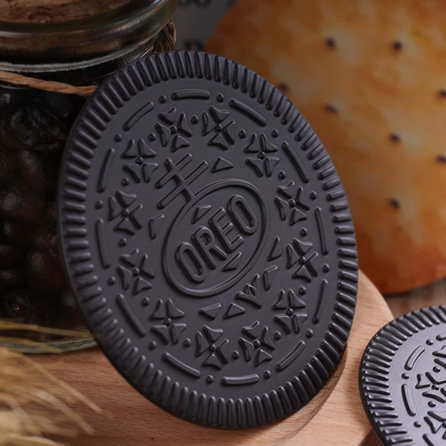 Super Jumbo Oreo by N2G