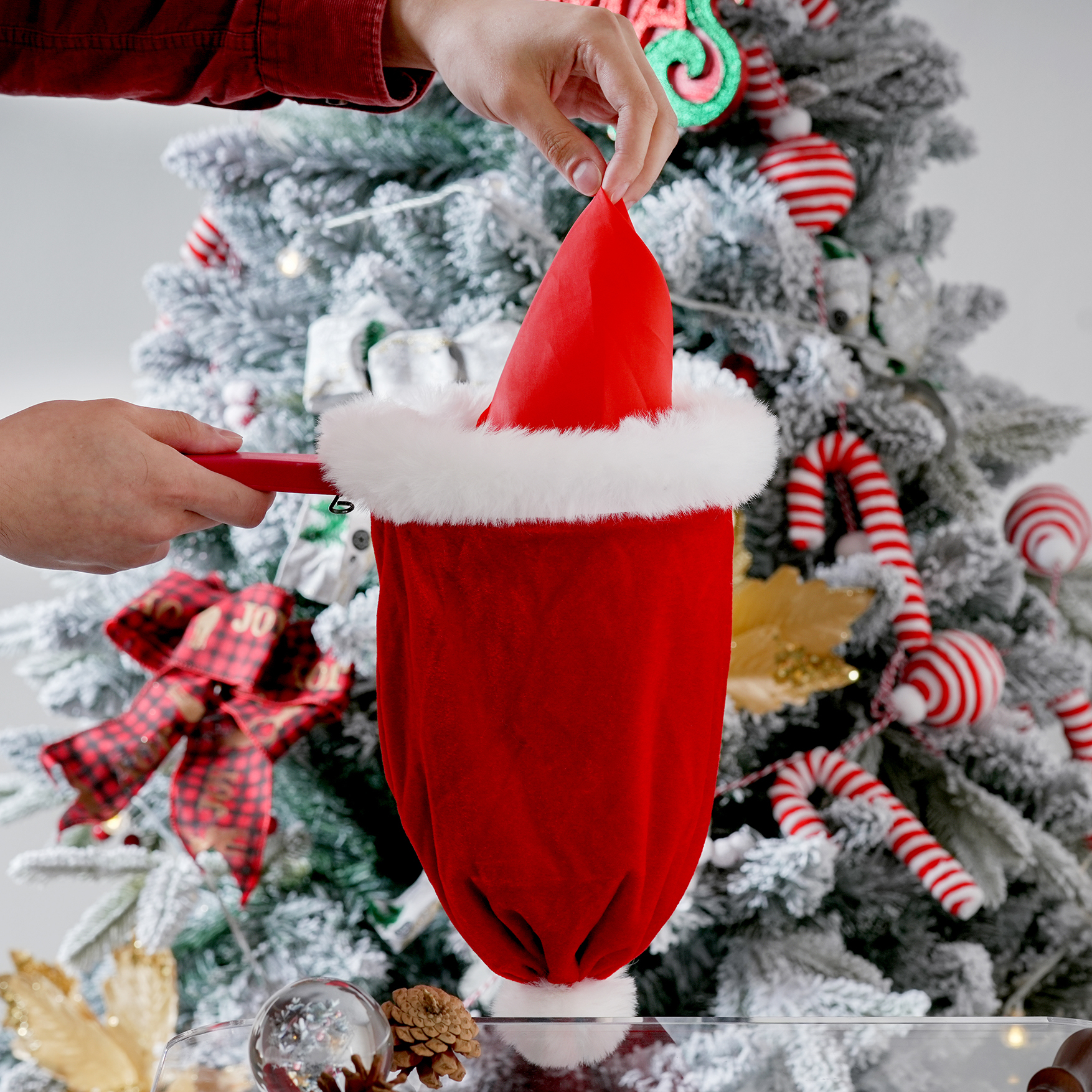 the Christmas Hat Change Bag