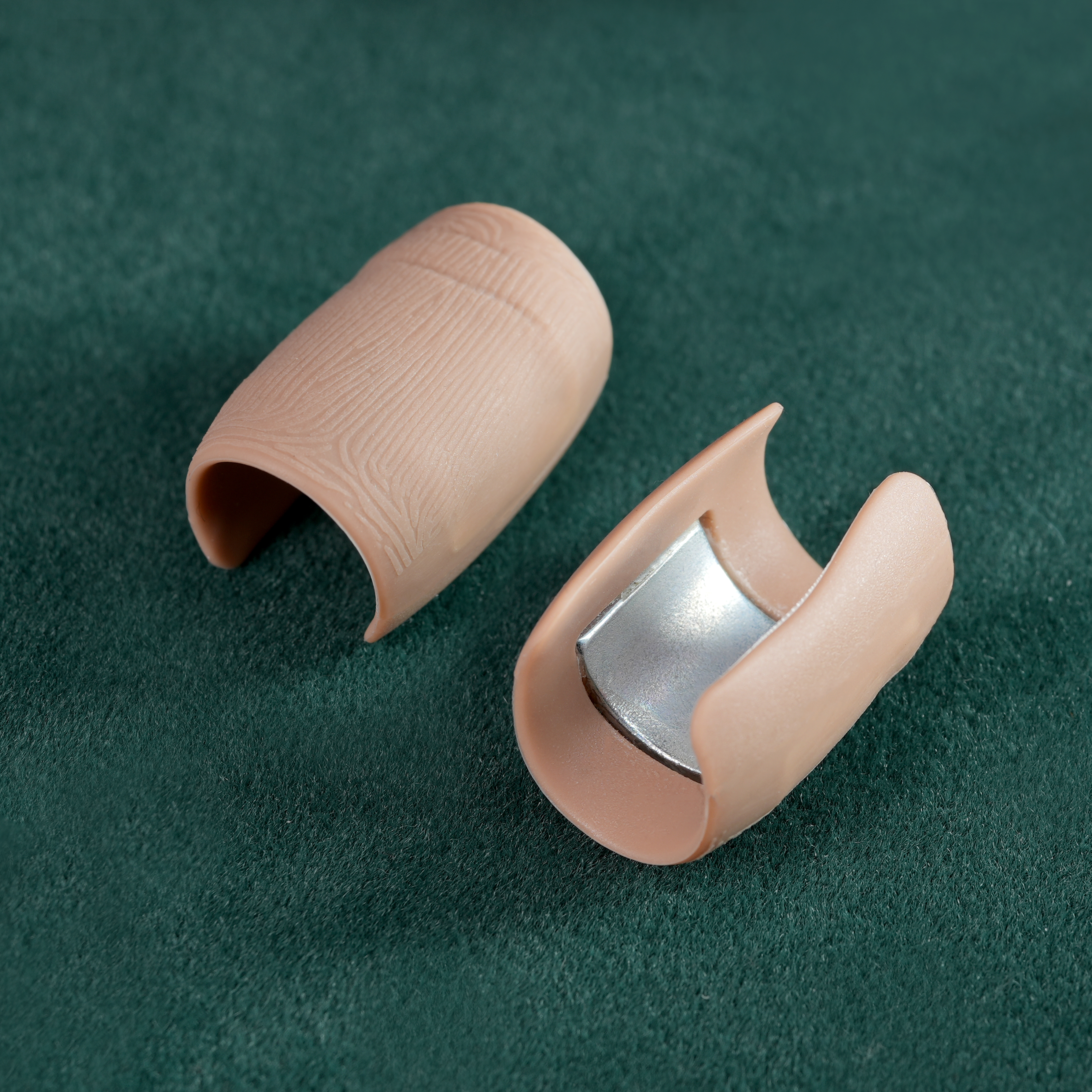 Magnetic finger cots