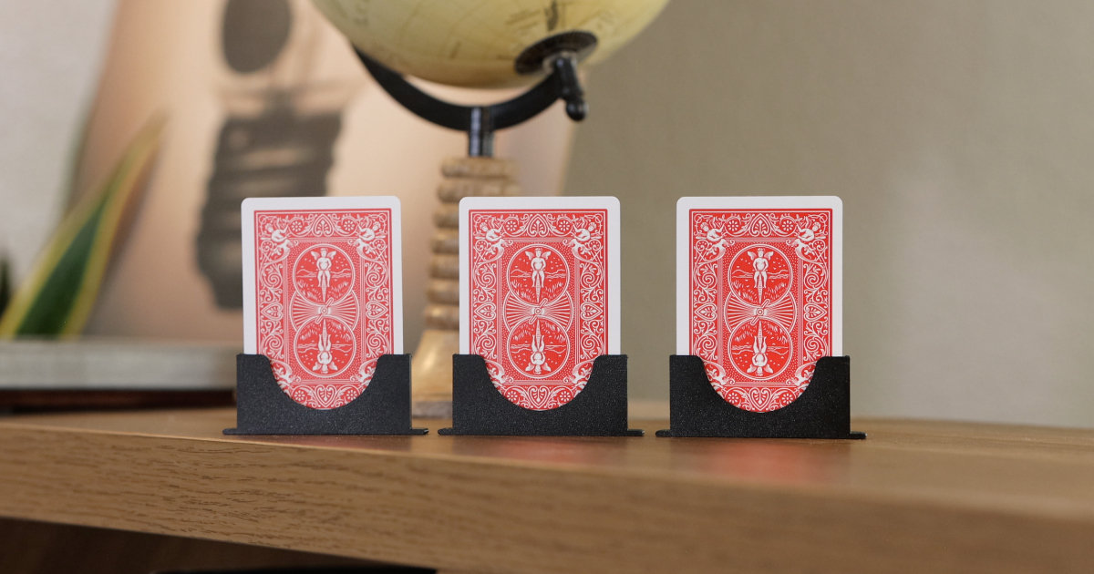 Three Cards Monte Stand by jekiyoo