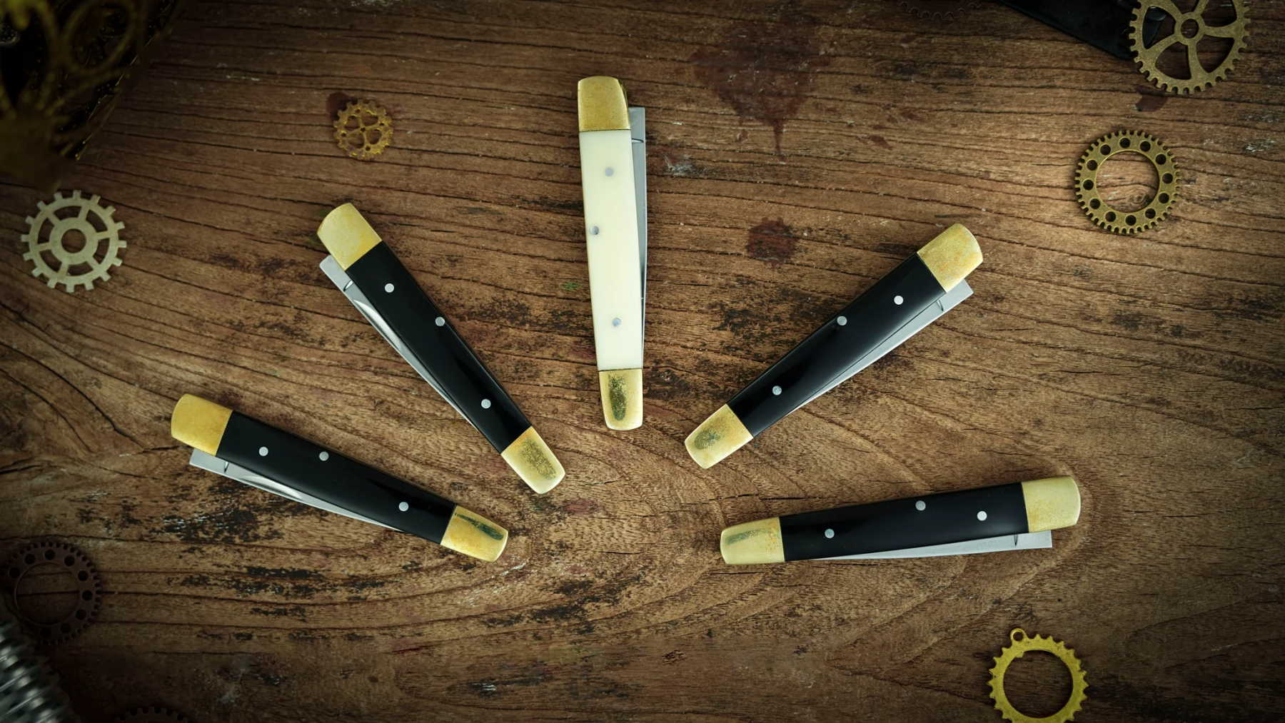  Chroma Color-Changing Knives Set (Large Size) by TCC Magic