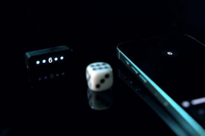 BLE Dice by bacon magic