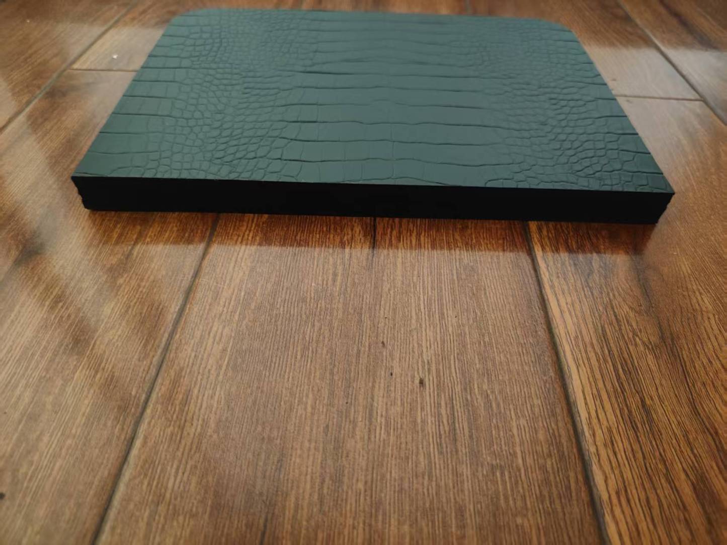 Folding Magic Pad by N2G