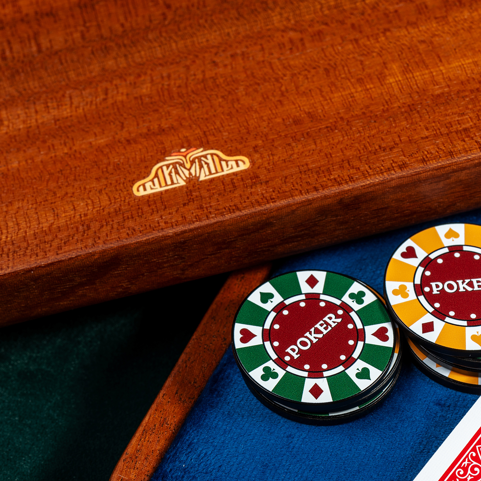 Portable Wooden Card Mat