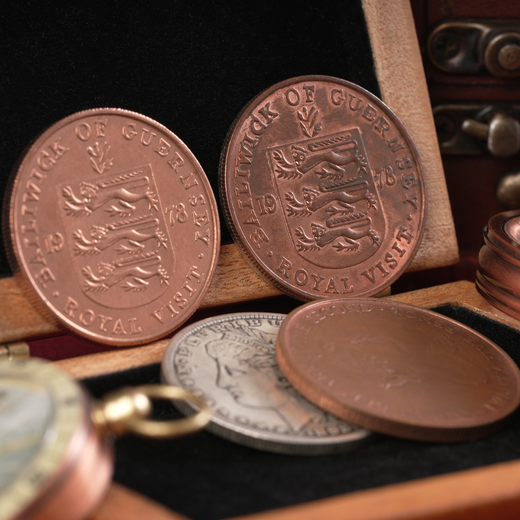 The Sandwich! Coin Set by Mario Lopez