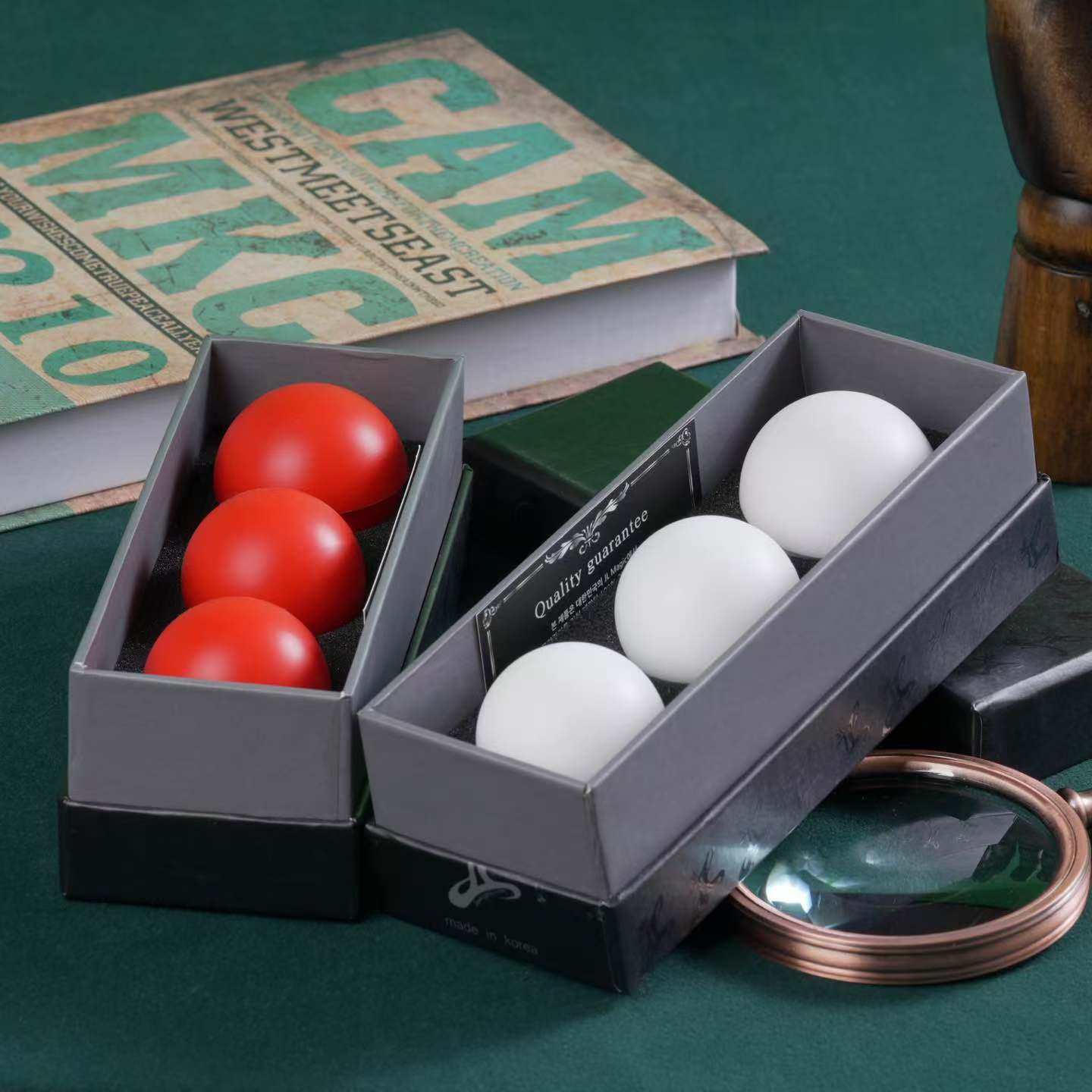billiard balls by JL Magic