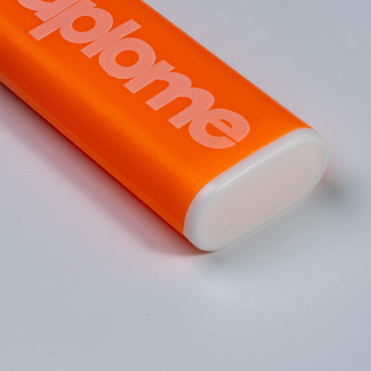 Water-Spraying Lighter