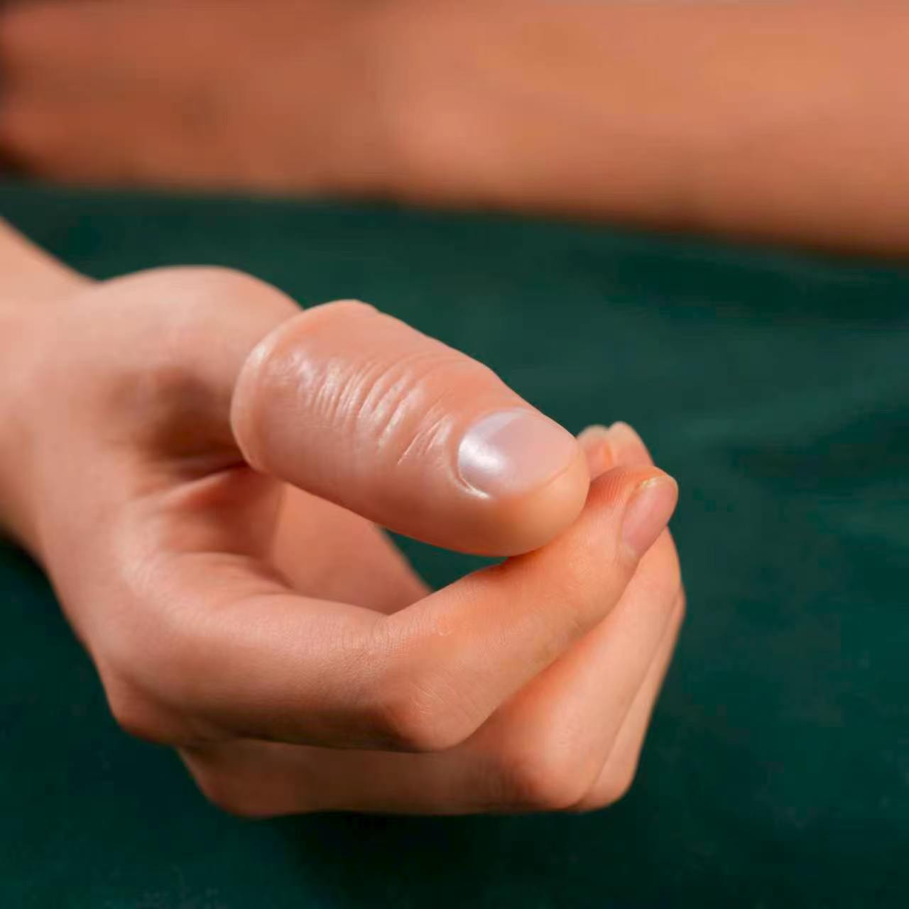 Rechargeable Professional Thumb Light 