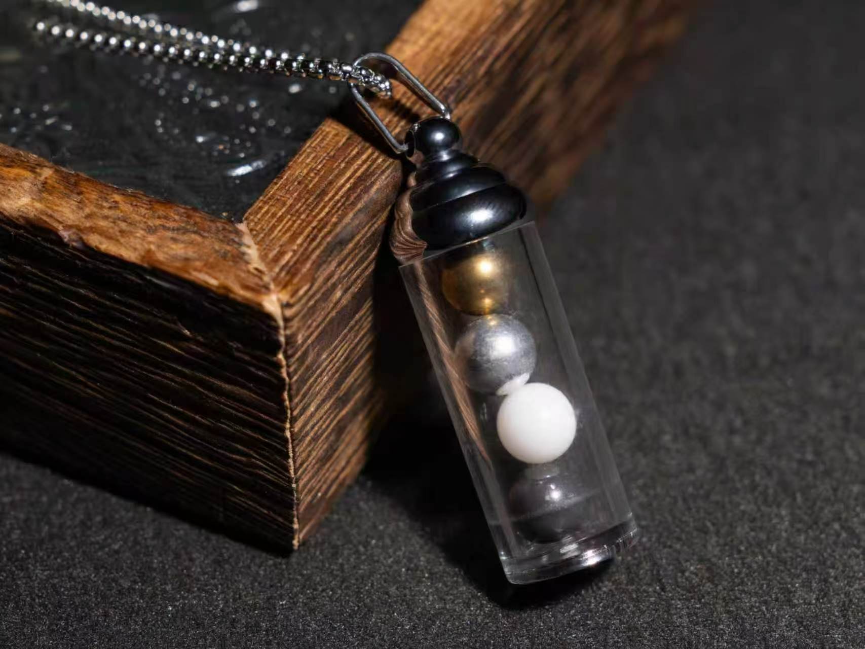 Oracle Bottle By N2G & Magic Class
