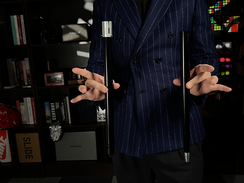 The Cane Table by Junjie Li, Bond Lee & MS Magic