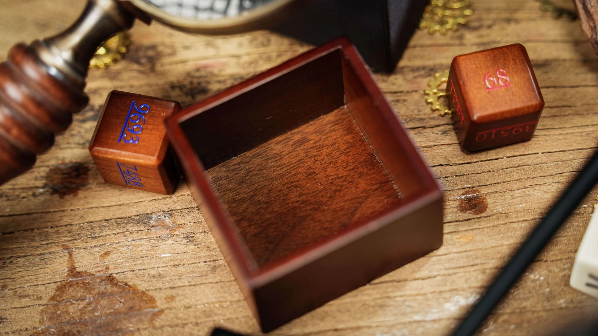 Numerology Dice by Mato and TCC Magic