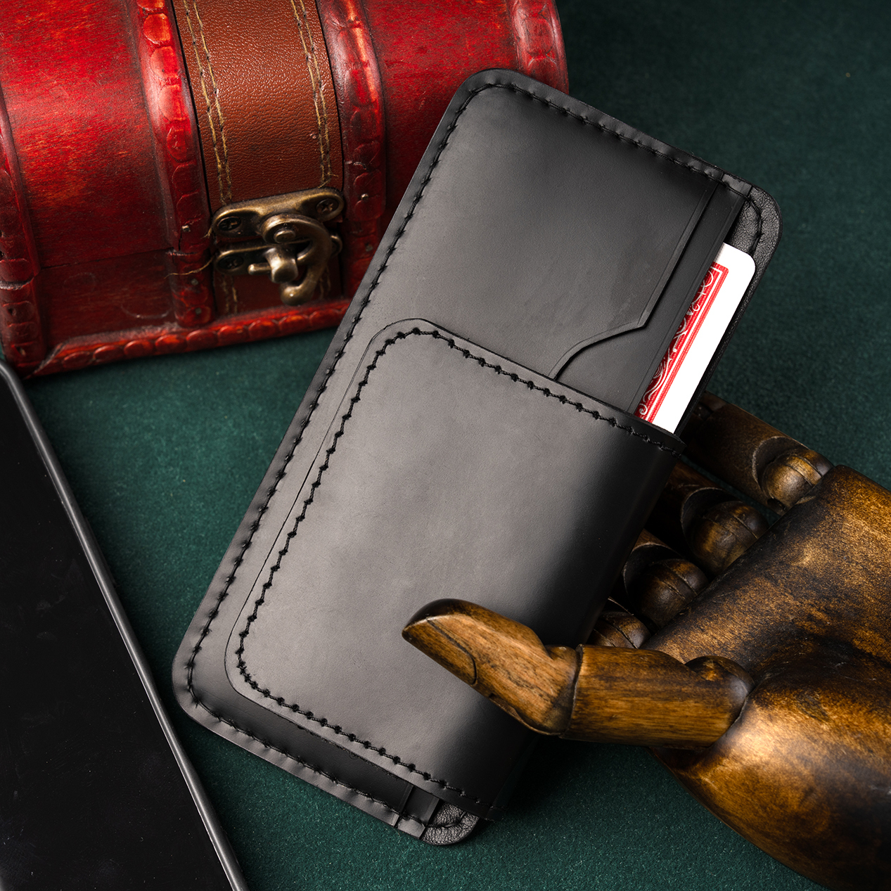 Daily Case by Joshua Kaufmann & Fedora Magic & N2G