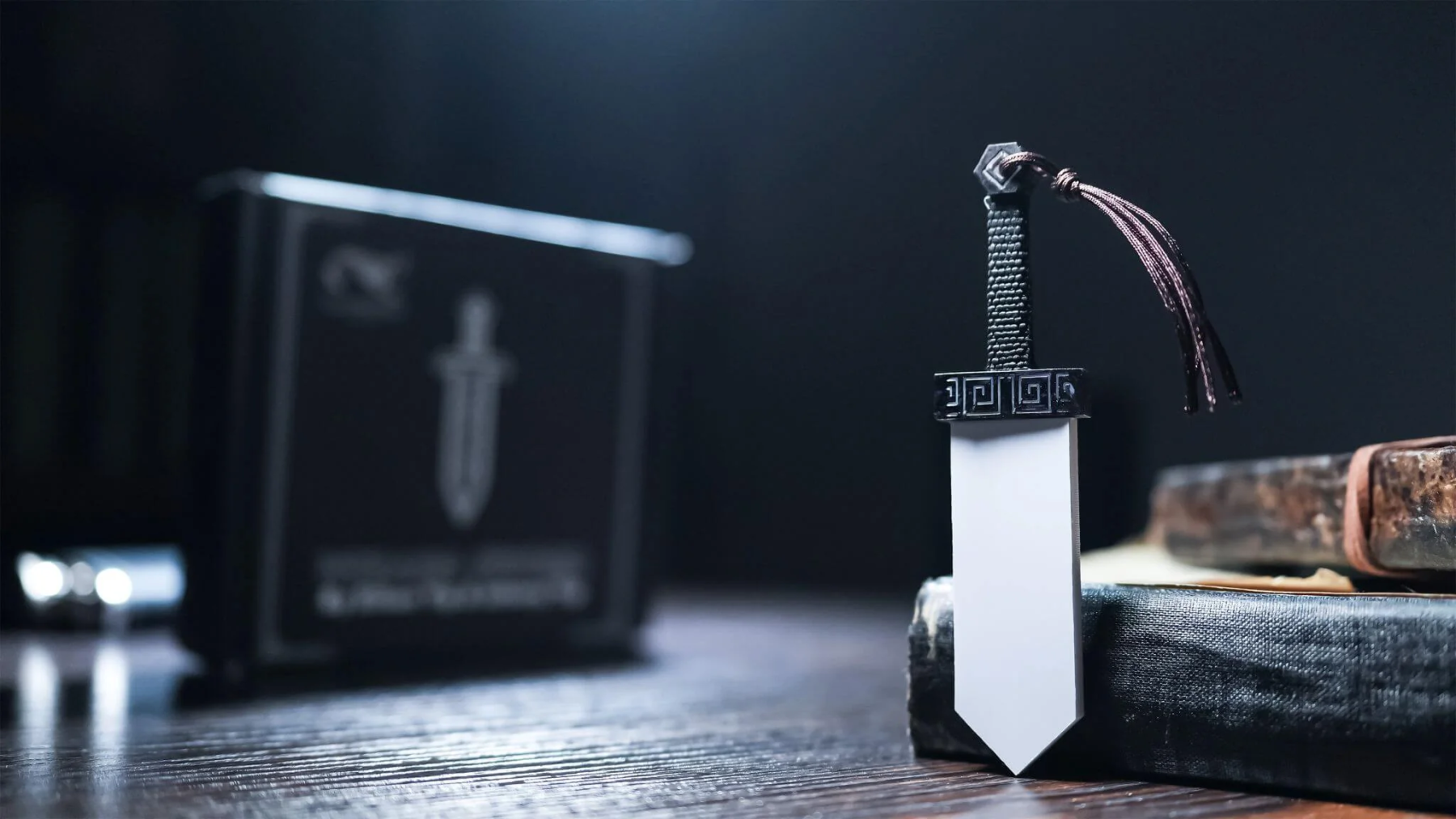 Wizard Sword by Ethan Yip & Johnny Yip | ILLUWIZARD PRESENTS