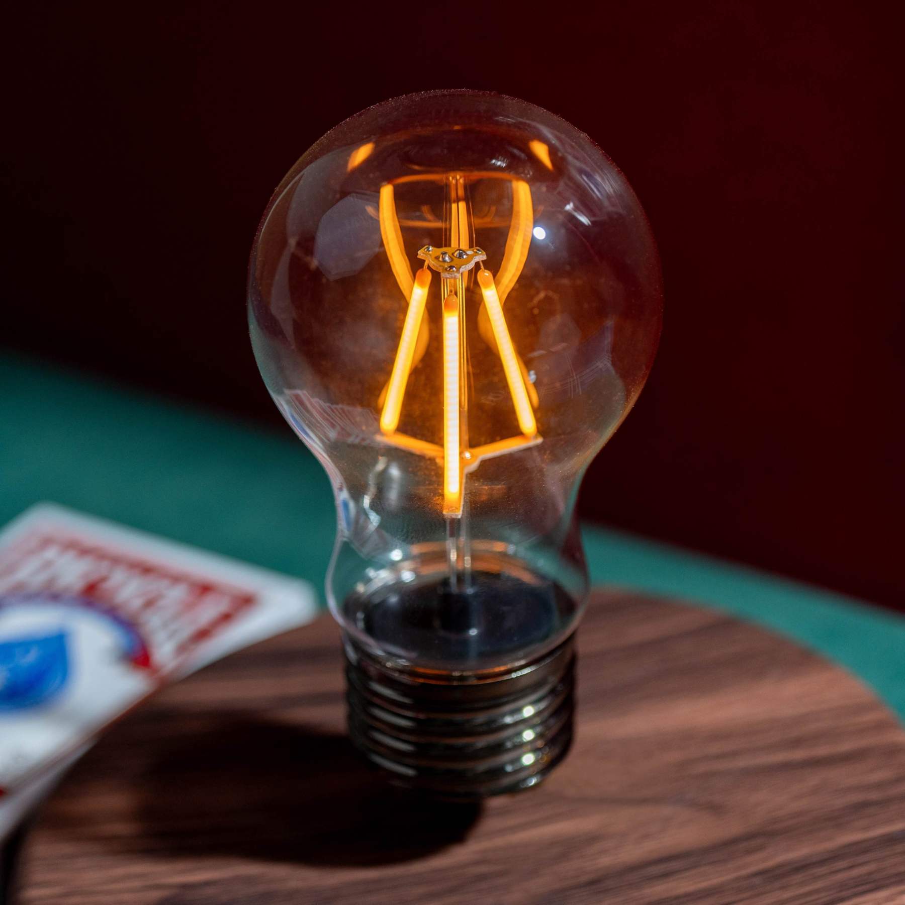 Levitating Light Bulb 