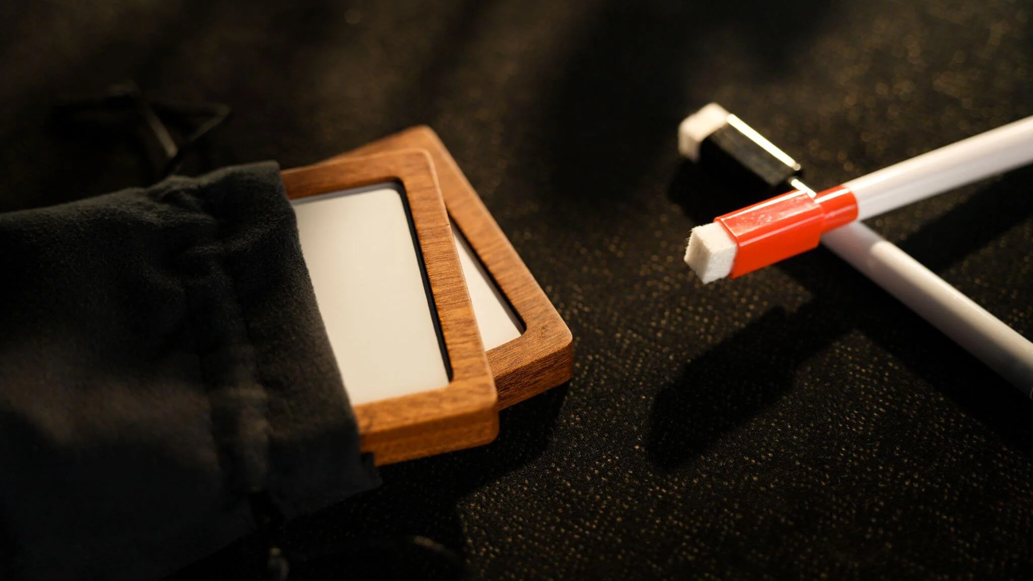  EDC Ghost Whiteboard by Shadow Lin & TCC Magic