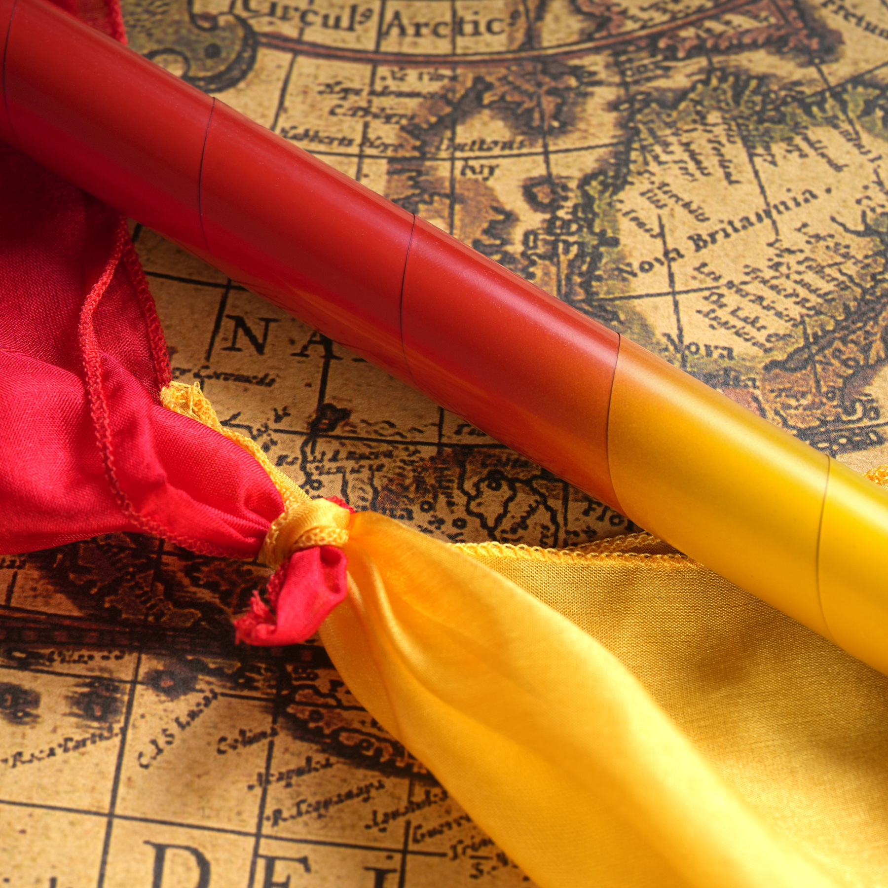 Chameleon Hanky  Dye Tube by Hyunsoo Kim & Hidden Magic