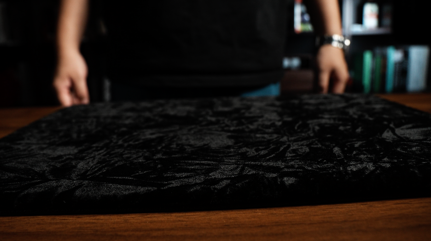 Darkness - Black Art Close-up Pad by Bond Lee, Stephen Chen & MS Magic