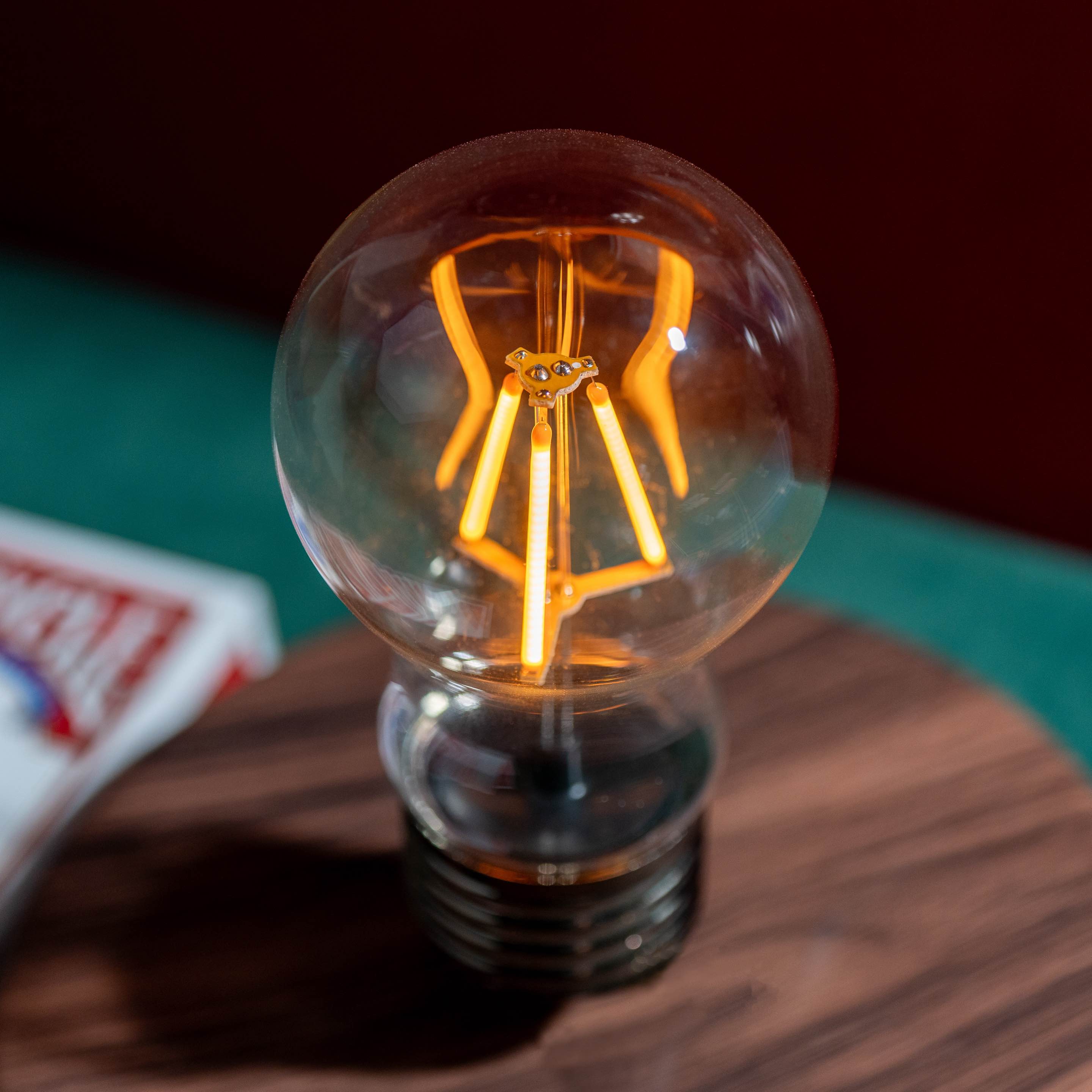 Levitating Light Bulb 