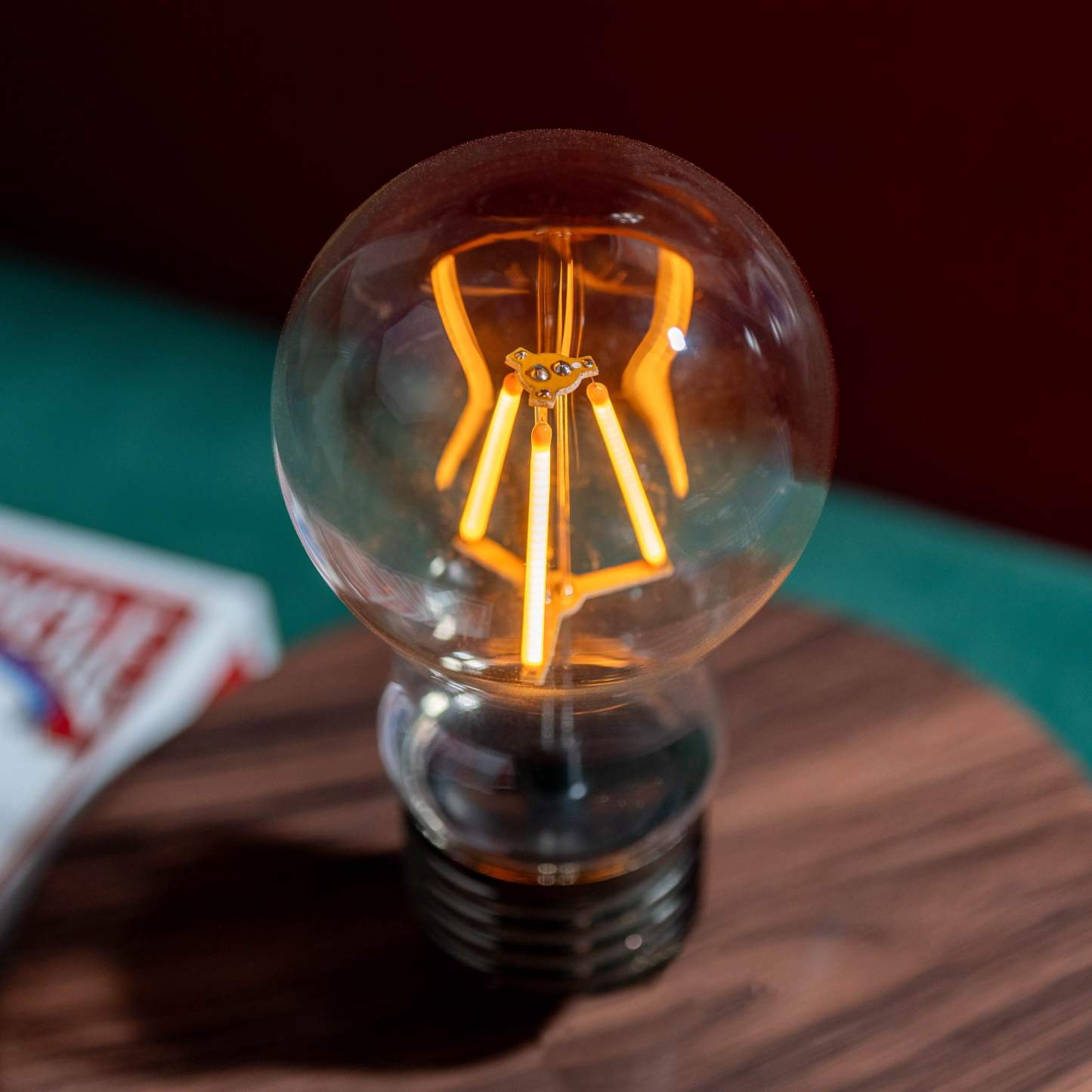 Levitating Light Bulb 